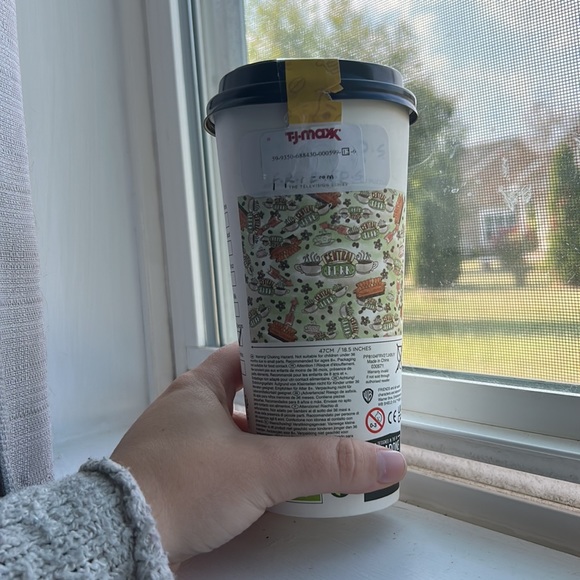 Friends Themed Puzzle - Picture 2 of 2